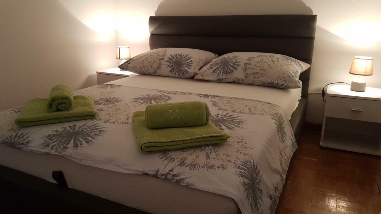 Apartment Berekin Сплит Екстериор снимка